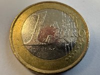 EUR