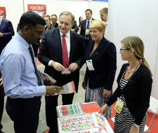  The Malaysian Deputy Minister of Higher Education H.E. Mr. Kamalanathan Panchanathan visited the Czech Republic’s exposition, accompanied by the Czech Ambassador H.E.  Rudolf Hykl. 