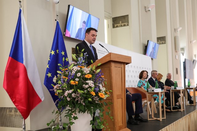 Ministr zahraničí Petr Macinka