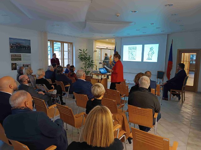 Tereza Panchartková summarized the image of Švejk in contemporary society.