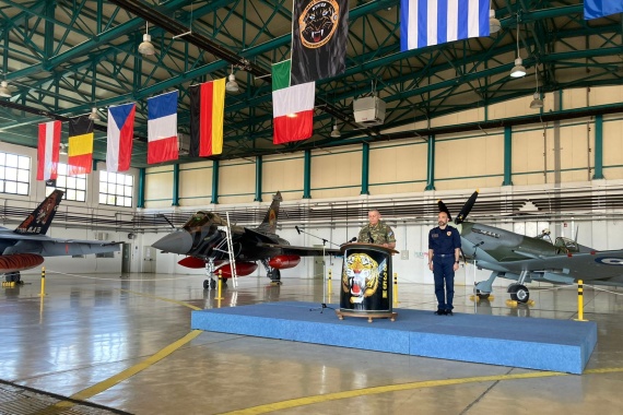 Náčelník Generálního štábu Armády Řecké republiky Lt. Gen. Konstantinos Floros při oficiálním zahájení cvičení  