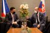 Návštěva velvyslance ČR T. Tuhého u ministra obrany SR J. Nadě
