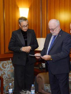 Velvyslanec Jiří Doležel s předsekyní Skupiny přátelství Najat Aoun Saliba