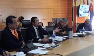  The management of Cybersecurity Malaysia, which is a government agency tasked with the protection of the information infrastructure of Malaysia. CEO Dr Amirudin Bin Abdul Wahab, second from left.