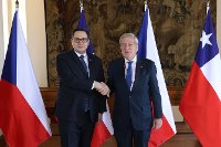 Canciller de Chile Alberto van Klaveren en Praga