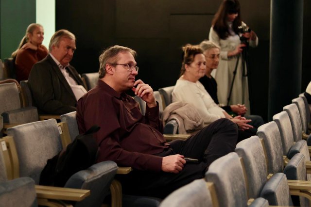 Jak dnes pracují literární překladatelé s umělou inteligencí?