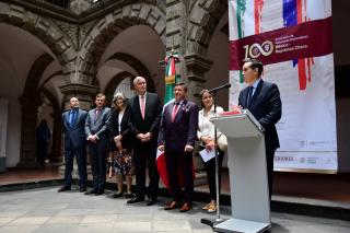 Inaugurace výstavy 100 let diplomatických vztahů 