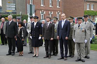 Ceremonie v Neuville-Saint-Vaast.