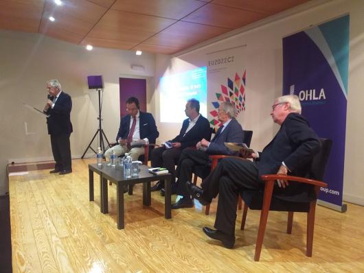 Seminario: Guerra en Ucrania: la hora de la unidad europea