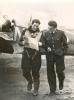 Pilot čsl. armády ve Velké Británii s důstojníkem čsl. zvláštních služeb, 30.1.1942, LA-F/078-07/18