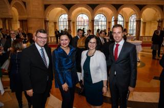 Státní ministr Florian Herrmann, GK Larischová, paní Thalhammer-Herrmannová a doyen konzulárního sboru, maďarský GK Gabor Torda-Lejko