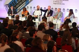 Konference fórum 2000