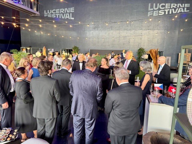 ​ Česká filharmonie v Lucernu propojila kulturu, byznys a diplomacii  ​