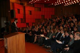 Begrüßung durch den Moderator Dr. Tomáš Sacher (Tschechisches Zentrum Berlin) 