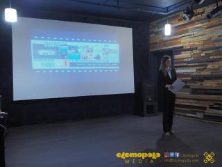 Zahájení promítání v Láhaur
