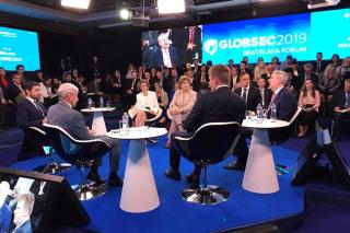 Ministr Petříček vystoupil na bezpečnostní konferenci GLOBSEC, setkal se s ministry zahraniční V4 a Koreje a uskutečnil řadu bilaterálních jednání