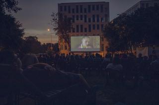 Bardzo fajné letní kino