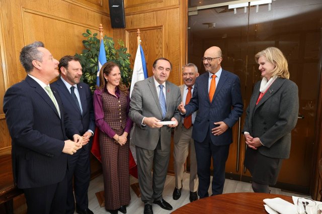 Grupo Amistad Chile-Chequia en la Cámara de Diputados