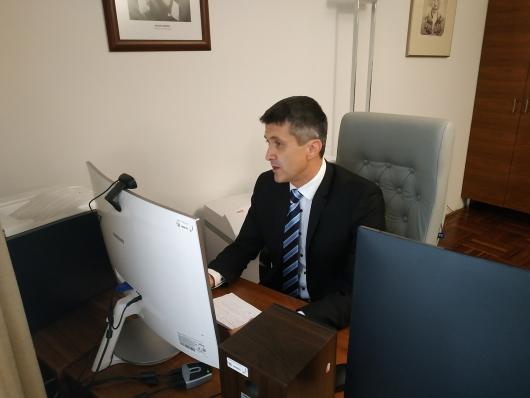na_celou_sirku
