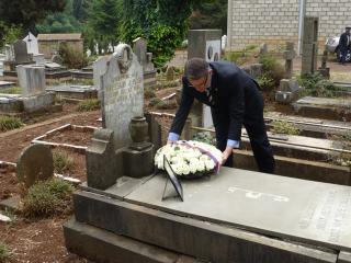 Czech ambassador Mr. Karel Hejč laying wreath on the grave of Col. Rosík 