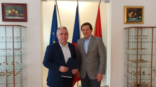 Vzpomínka prostřednictvím paměti a dialogu s minulostí