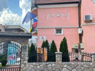 Výstava na ambasádě 1