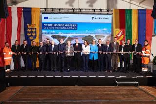 Slavnostní otevření úseku dálnice A5 