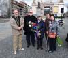 bývalý starosta St. Mesta BA A. Petrek, vedoucí odd. kultury St. Mesta BA E. Huska, 1. taj. velvyslanectví ČR Z. Marková, předsedkyně Klubu občanů ČR J. Bratinková, A. Mikulíčková,  členka KOČR