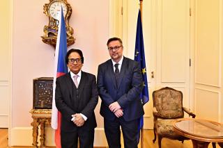 Náměstek ministra zahraničních věcí Martin Tlapa přijal velvyslance Bangladéše