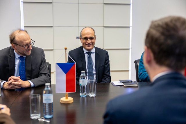 Jednání o současných společenských a ekonomických tématech na BMWET