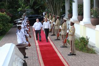 Ambassador Mikeš presented his credentials to the President of Seychelles