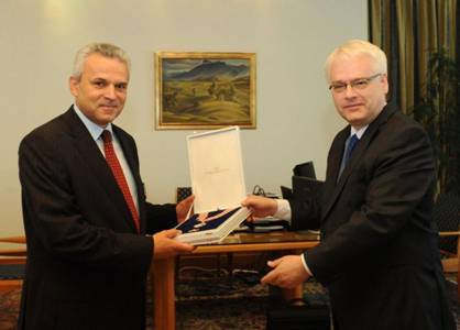K. Kuhnl a I. Josipovic