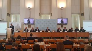 Konference Český národní zájem v Černínském paláci