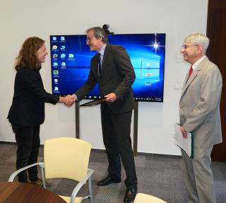 Minister Stropnický visited the Prague Headquarters of Radio Free Europe.
