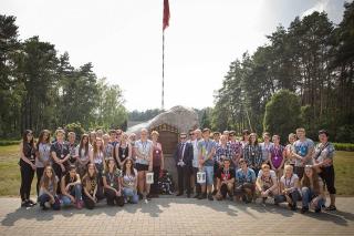 Památník obětí holocaustu v Rzuchowském lese