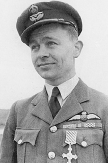 Col. Miroslav Liškutín on a contemporary photography as a member of the Royal Air Force