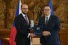 Ministr Lipavský předal v Černínském paláci Medaile Za zásluhy o diplomacii / Minister Lipavský Presents the Medal for Distinguished Contribution to Diplomacy at the Czernin Palace
