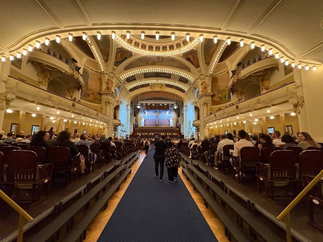 konzert Státního symfonického orchestru Uzbekistánu v Praze