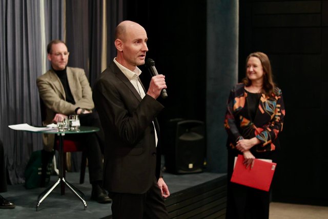 Jak dnes pracují literární překladatelé s umělou inteligencí?