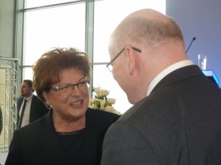 D. Herman s předsedkyní Bavorského Zemského sněmu Barbarou Stammovou; na prvním obrázku s bavorským ministrem kultury Ludwigem Spaenlem Foto: GK Mnichov