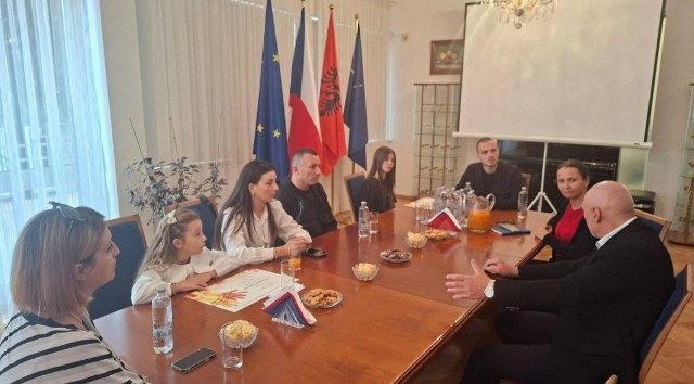 Albanian Students Awarded Honorable Mention at the 53rd International Children’s Exhibition of Fine Arts Lidice 2025