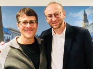 Velvyslanec Jiří Šitler a Todd Hasak-Lowy