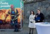 Ministr Lipavský slavnostně otevřel výstavu MZV s názvem Česko pomáhá