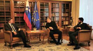 Slovinský prezident Borut Pahor a český velvyslanec Juraj Chmiel před zahájením akce 