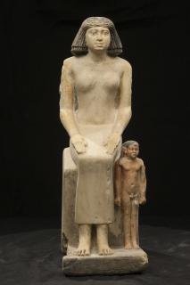 Statue of Princess Sheretnebty with her son