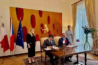 Podpis Smlouvy mezi ČR a Maltou o zamezení dvojímu zdanění