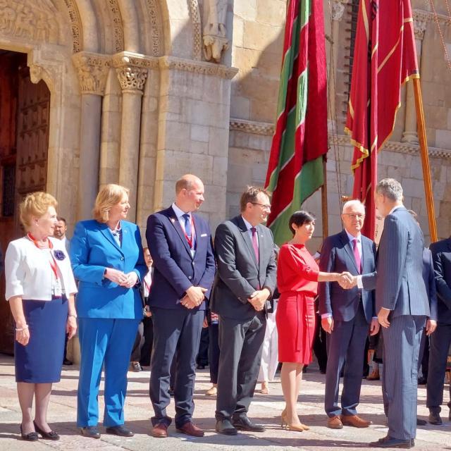 Saludos del rey Felipe IV de España 