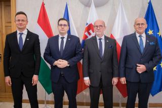 Ministři zemí V4 jednali v Bratislavě o pomoci Ukrajině, Moldavsku a další visegrádské spolupráci
