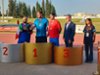 Velvyslanec Richard Kadlčák během předávání medailí