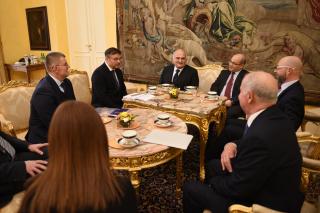 NM Tlapa se setkal s jordánským princem Hassanem bin Talalem     